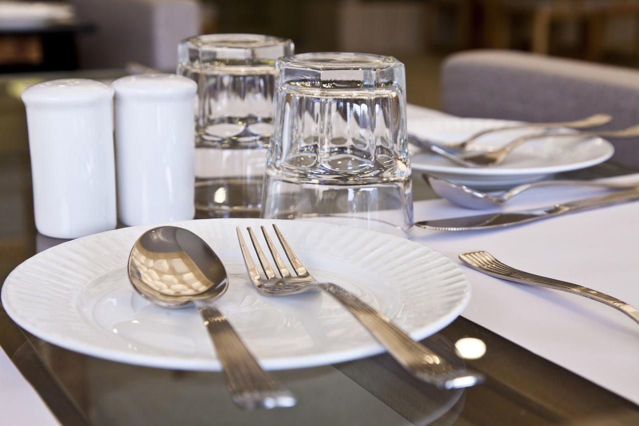 אחמדאבאד Scenaria Hotel מראה חיצוני תמונה